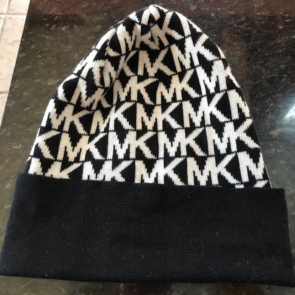MK beanie